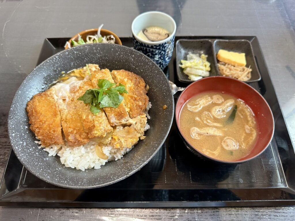 かつ丼