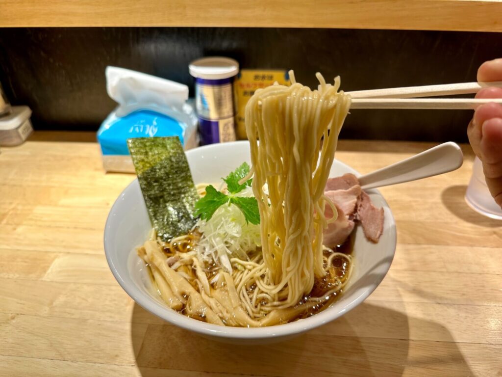 麺屋れんしん醤油ラーメン