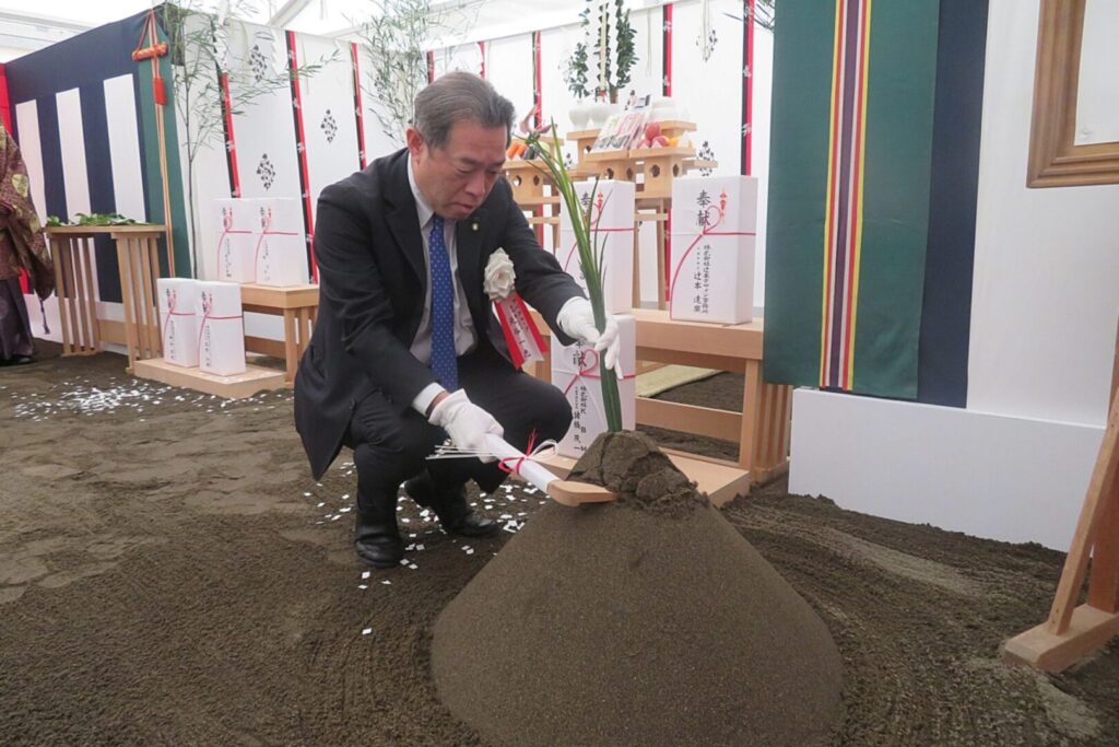 アパホテル〈熊谷駅前北〉