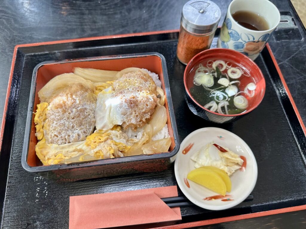 まるこうカツ丼