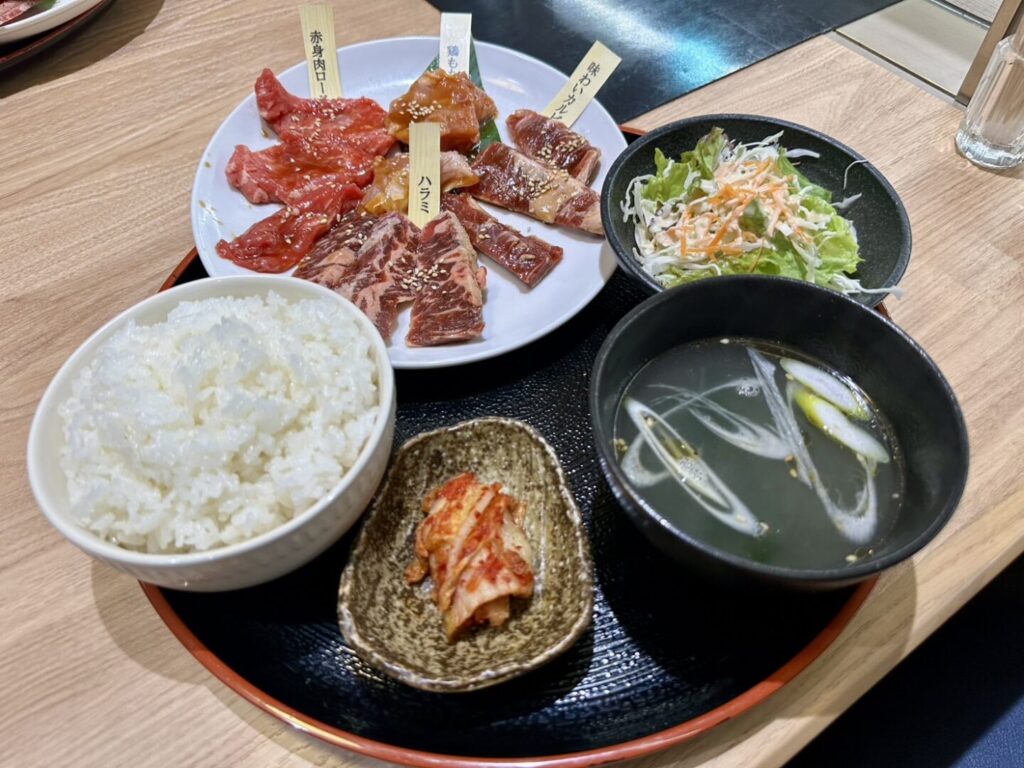 がってんカルビランチ