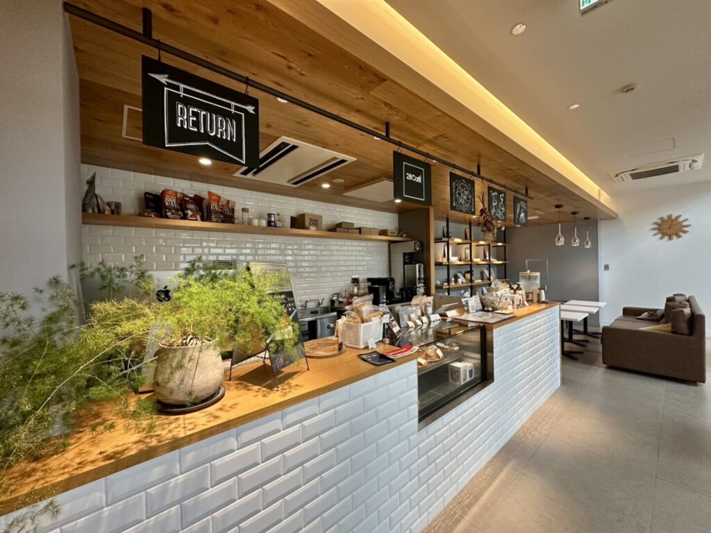 28CafE'