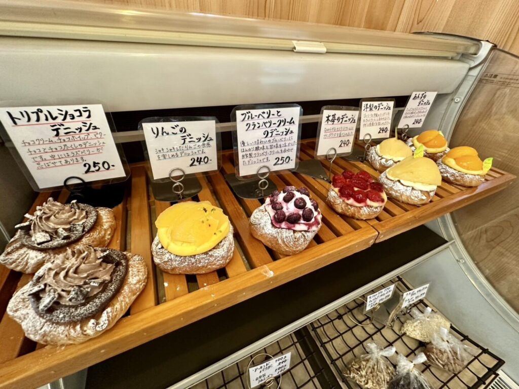 熊谷市パン工房「小麦の丘」